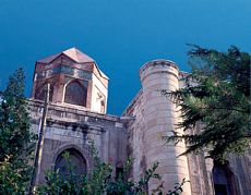 Gökmedrese Camii