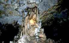 Sırtlanini Mağarası