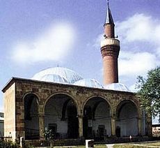 Pulur (Ferahşad Bey) Camii ve Medresesi